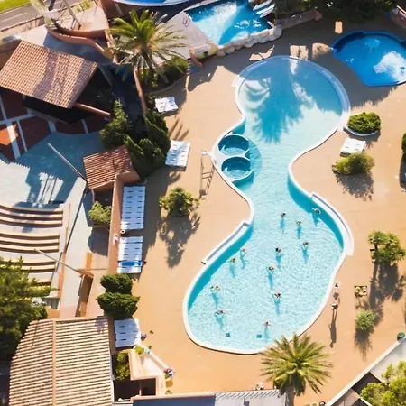 Notre Petit Paradis 卡内