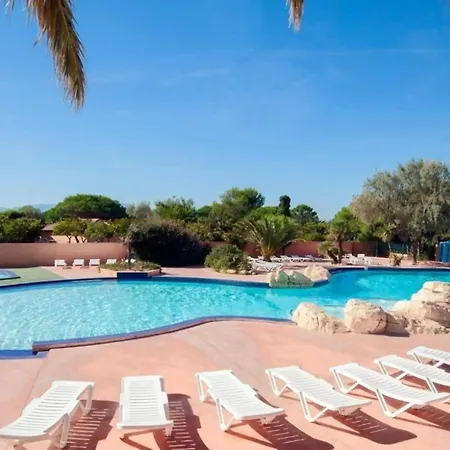 Notre Petit Paradis *